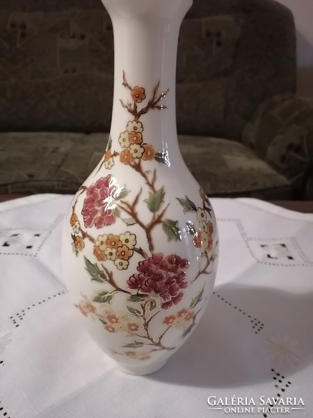 Beautiful Zsolnay 27 cm high vase