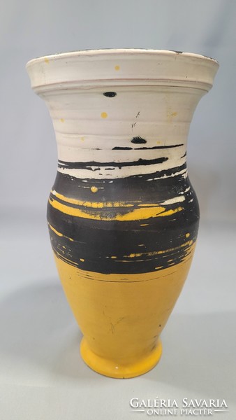 Gorka Lívia kerámia váza 23 cm magas