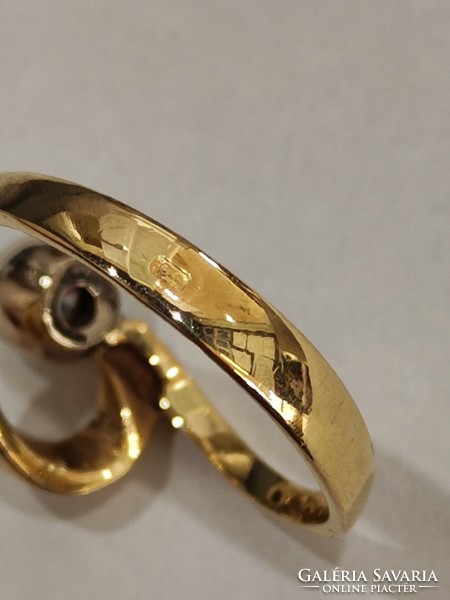 Gyémántos 14K arany gyűrű