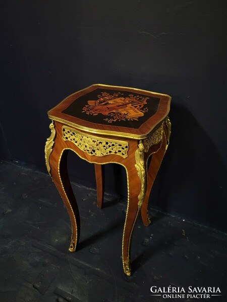 Inlaid coffee table, representation of a musical instrument