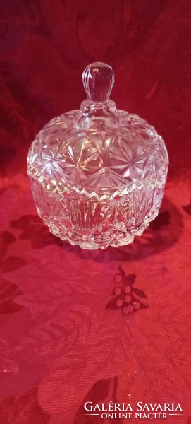 Crystal bonbonier with lid