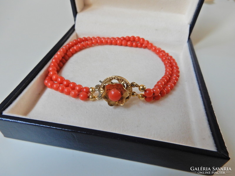 Antique two-row noble coral bracelet with gold-plated silver clasp