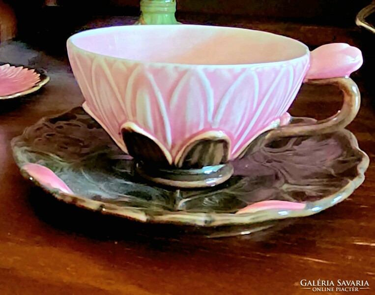 Zsolnay Júlia lotus tea cup + base
