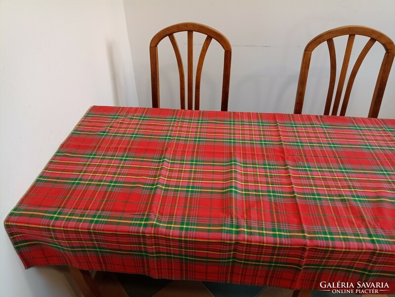 Large checkered tablecloth, tablecloth, Christmas