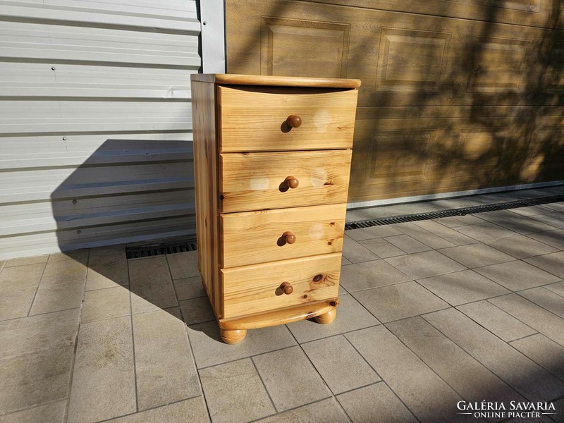 A 4-drawer claudia pine chest of drawers for sale. Rs furniture furniture in good condition.