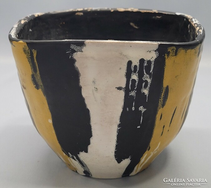 Gorka livia ceramic pot