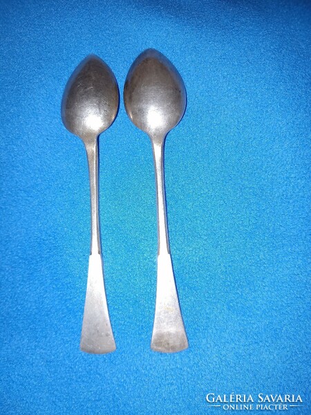 2 antique 800 English style silver 32 gram mocha coffee spoons