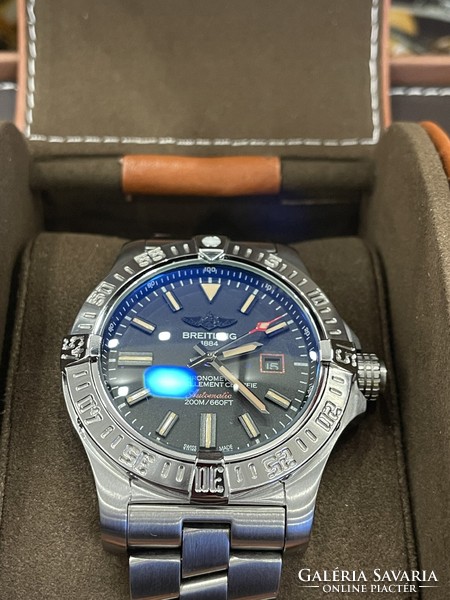 Breitling avengers ll