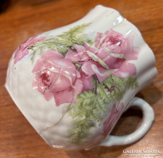 Zsolnay rose mug