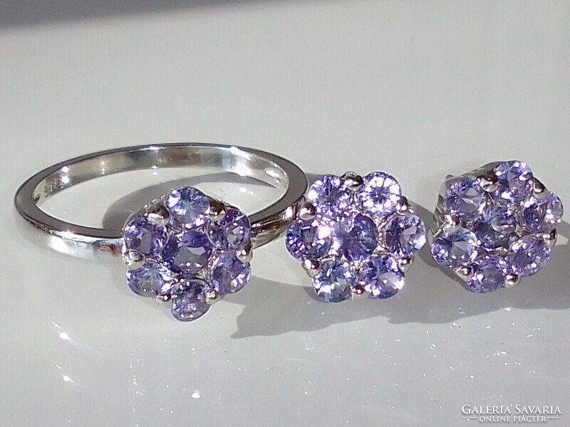 Tanzanite Gemstone Earrings and Ring! Nice feminine set!