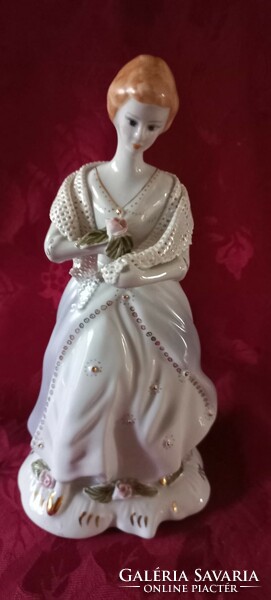 Porcelain female figure (22 cm.)