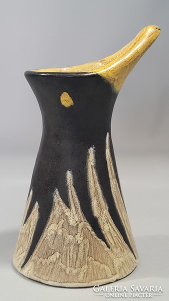 Gorka Lívia madár formájú kerámia váza