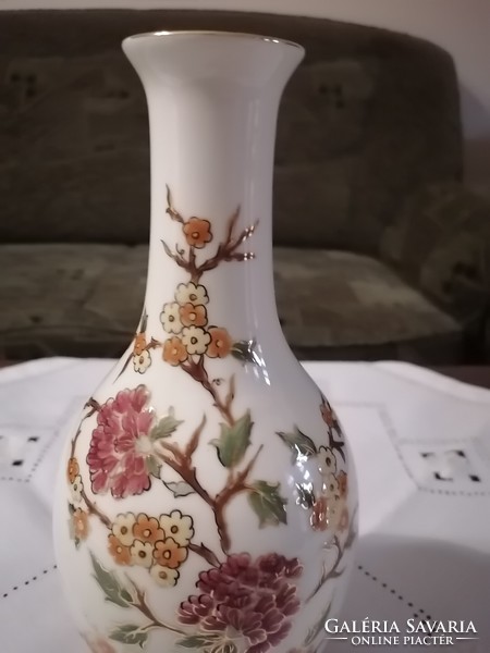 Gyönyörű Zsolnay 27 cm magas váza