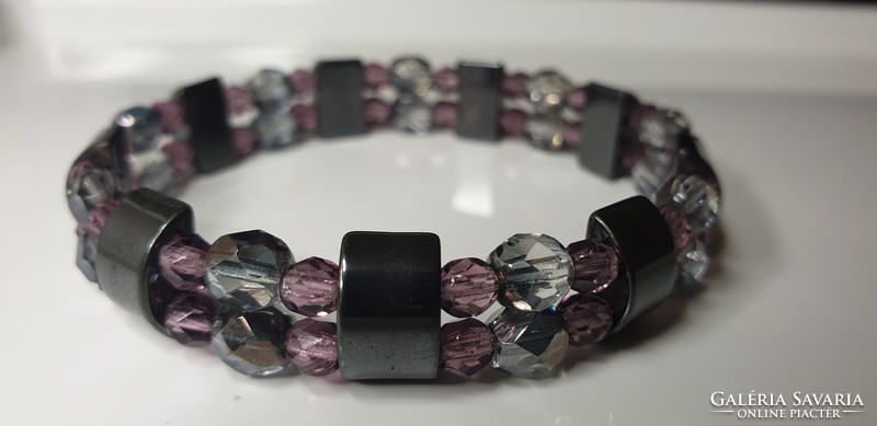 Magnetite and hematite bracelet with iridescent polished glass beads.