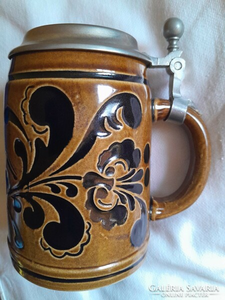 German mug with brown motif