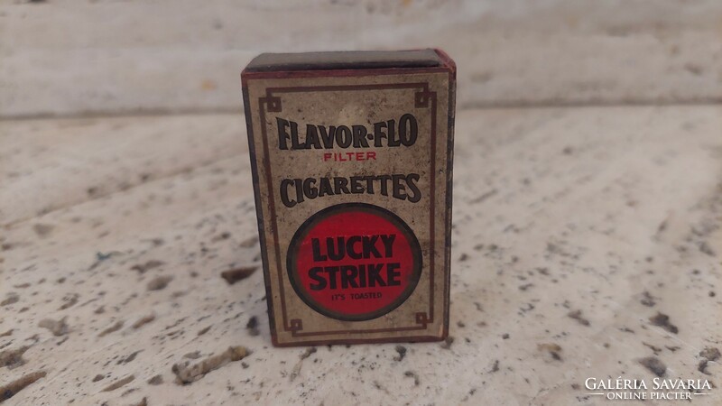 Flavor Flo cigarettes Lucky Strike gyufadoboz