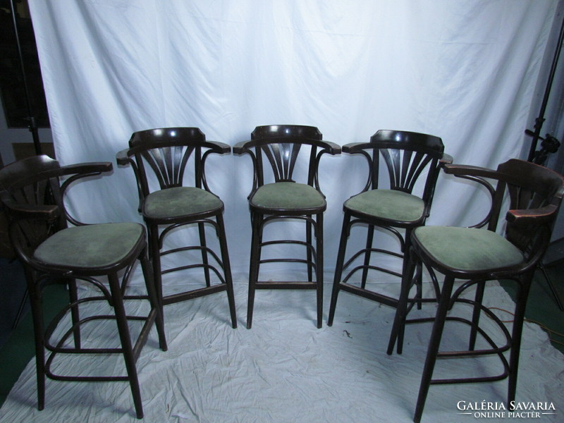 5 antique thonet bar stools