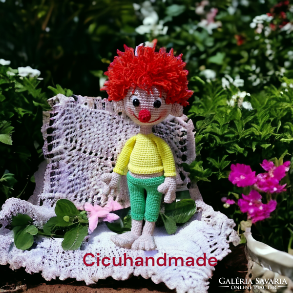 Pumukli figurine hand-crocheted using the amigurumi technique