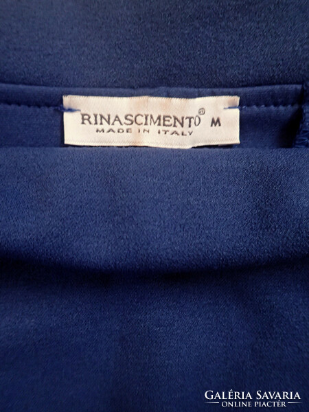 Új, címke nélküli, Rinascimento márkájú, M-es, elasztikus anyagú, királykék kék színű női olasz ruha