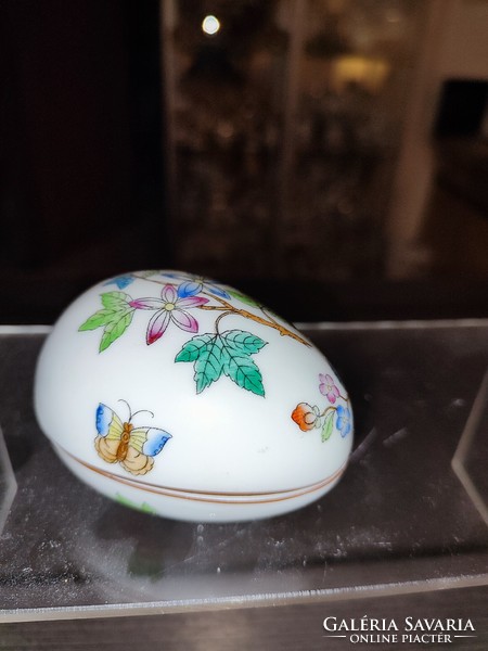 Antique Herend Victoria pattern small egg