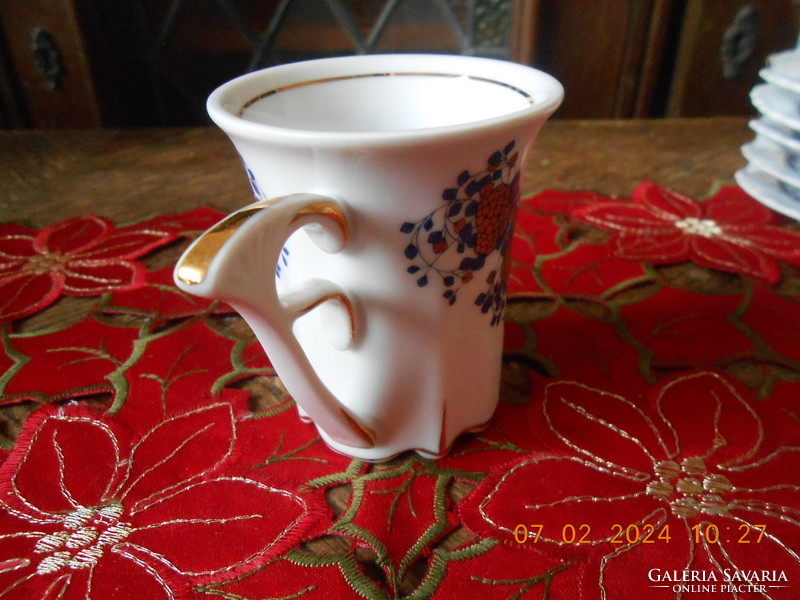 Coffee cup designed by Hollóháza duray lilla