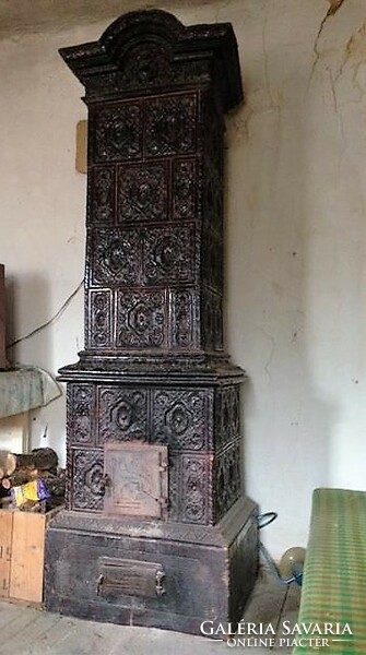 János Kerecz, tulip anrtik tile stove,