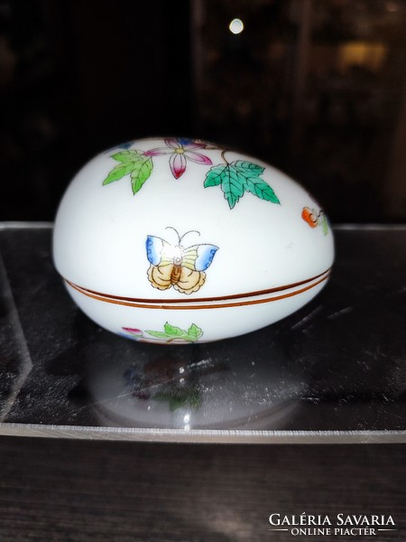 Antique Herend Victoria pattern small egg