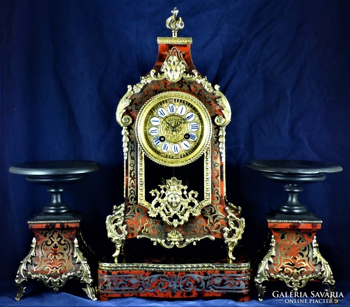 Magnificent Boulle table clock, France, ca. 1850!!!