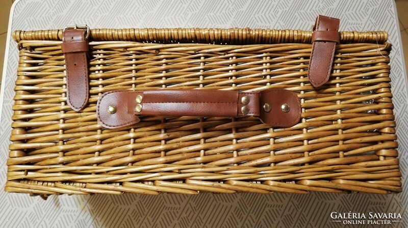 Vintage wicker cooler bag picnic basket - new, also as a gift