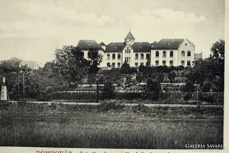 Dombóvár - Szt Orsolya rendi zárda, Internátus  , vasúti sínek felől - fotó képeslap  1931
