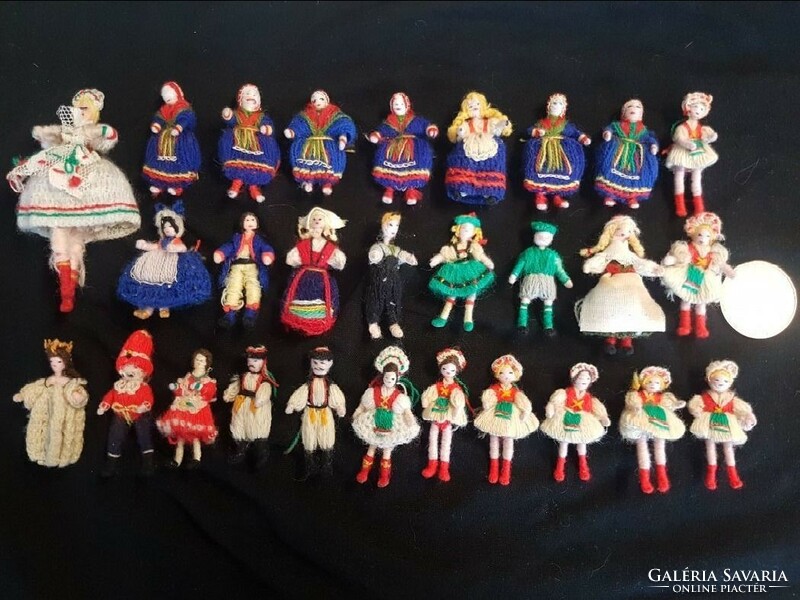 Old, unique miniature thread doll collection 28 pcs