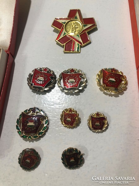 18 retro awards, badges, badges for sale