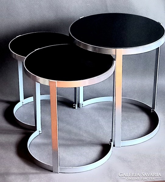 3 db fém- üveg lerakó asztal retro design. Alkudható!