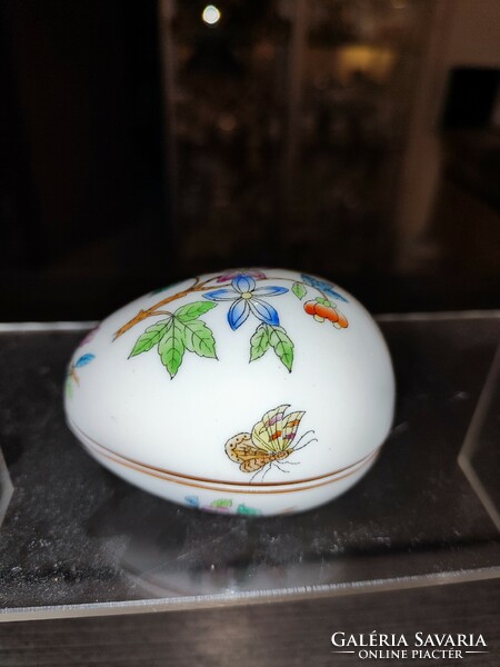 Antique Herend Victoria pattern small egg