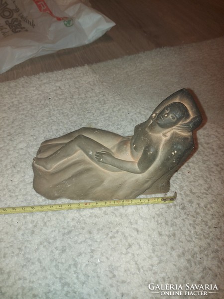 Irene Lukács terracotta nude statue