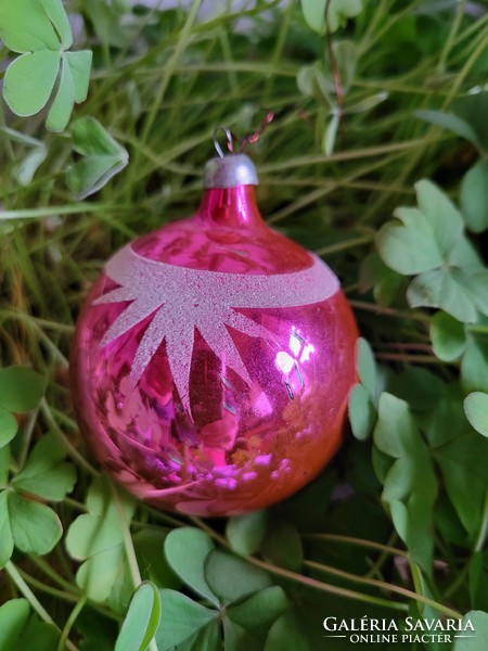 Retro, old, glass Christmas tree decoration_sphere