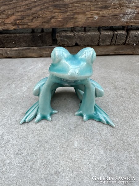 Zsolnay base glaze frog-reed judit