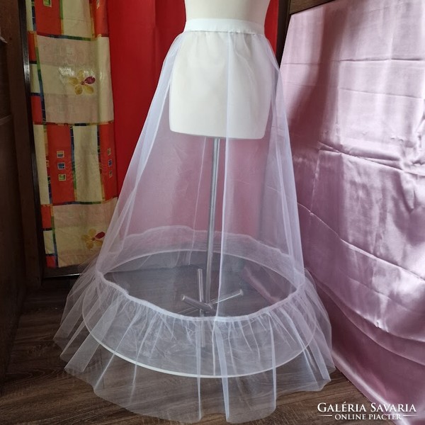 Wedding size 64 - 90cm 1 round ruffled white bridal petticoat, hoop