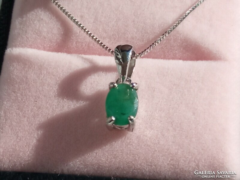 Silver emerald pendant