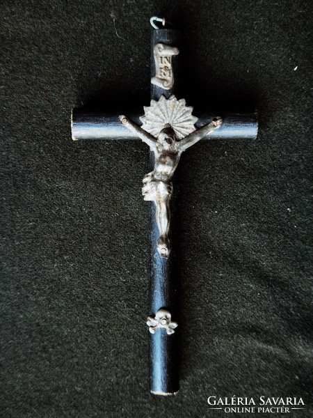 Antique, small-sized crucifix with pleh Christ