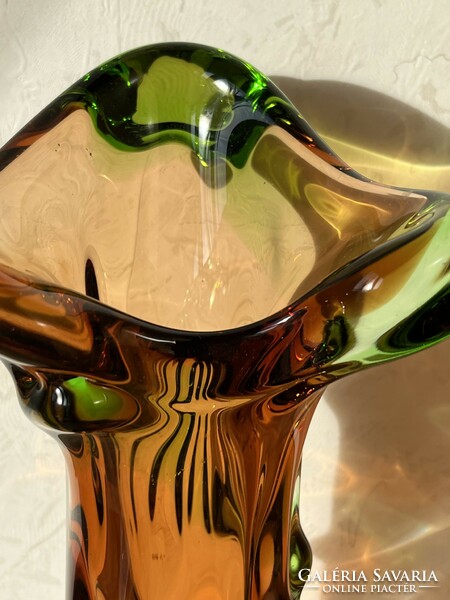 Karel Zemek "Niagara" üveg váza Sklo Union Mstisov üveggyár (U0015)