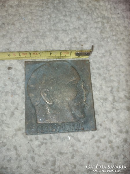 Imre Nagy bronze plaque, relief