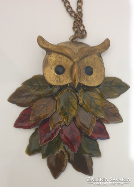 Long necklace with large owl pendant