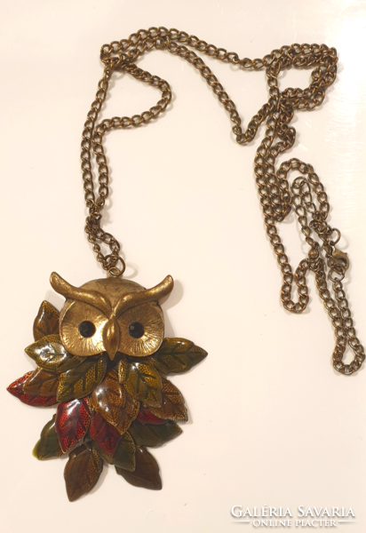 Long necklace with large owl pendant