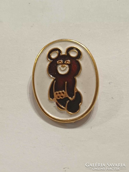 Misa Teddy Badge Pin