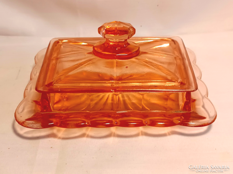 Salmon colored serving set