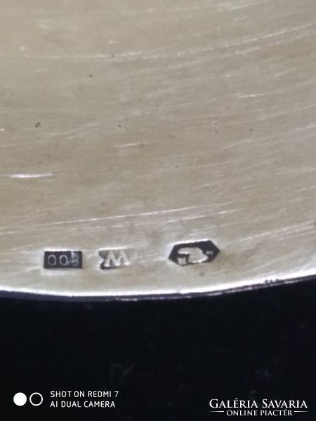 Ezüst (800) érmés tálka Mária Terézia SF tallérral.