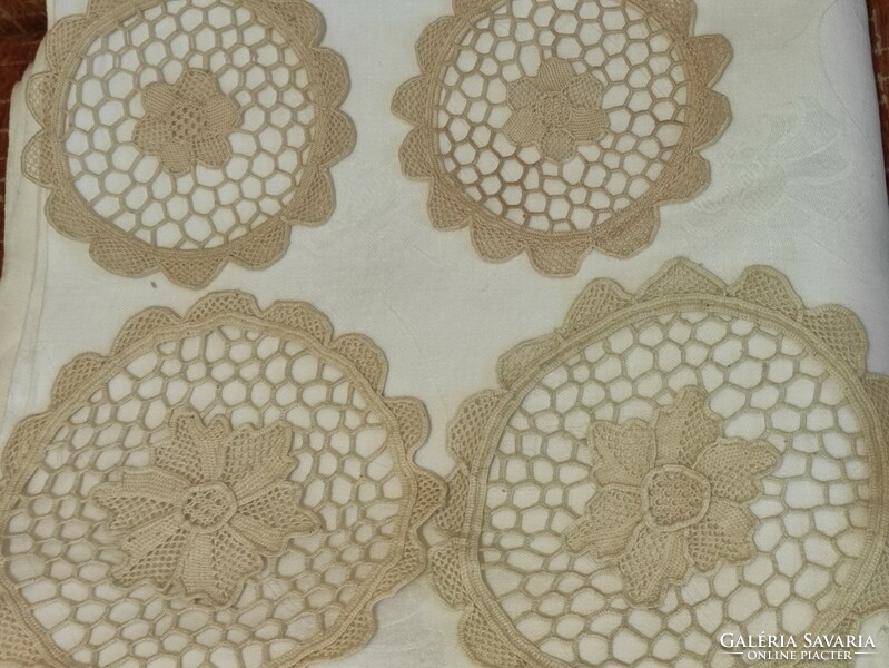 35 pcs lace, embroidered, damask, velvet, rosette tablecloth, running giga package