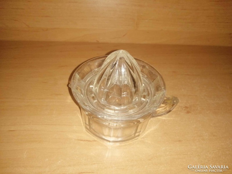 Antique glass lemon squeezer with spout (22/d)