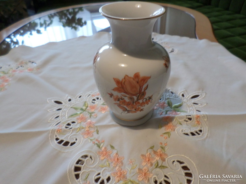 Nagyon szép, virág mintájú porcelán aranyozott váza